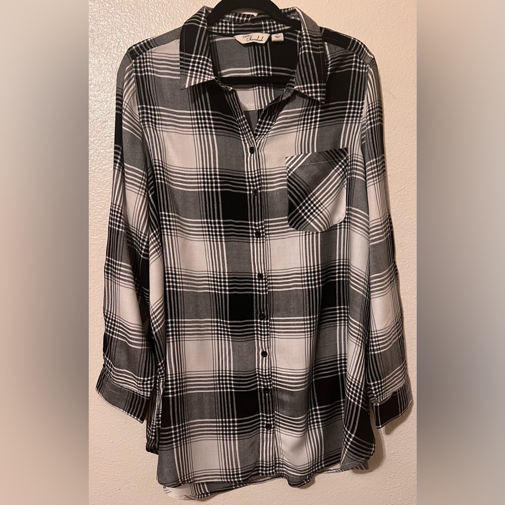 EUC Caffe’ Marrakesh Plaid Black and White Button Down Top size 2X